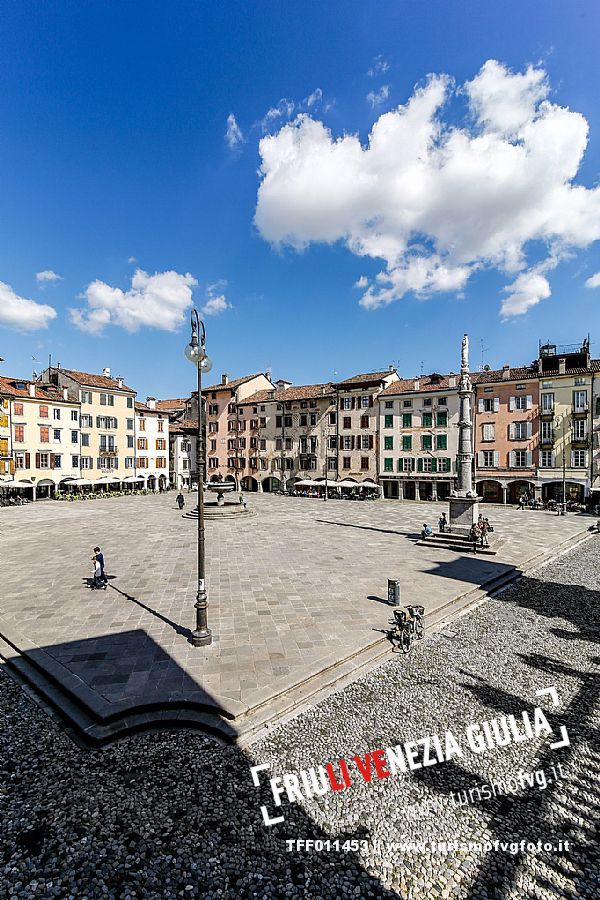 Piazza San Giacomo 