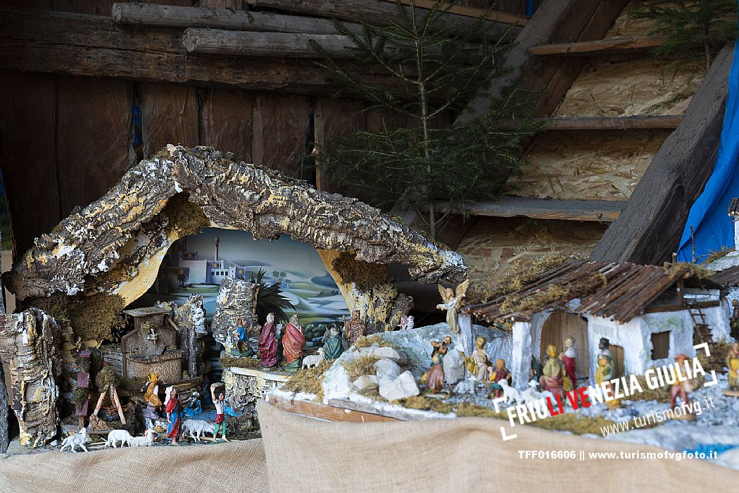 Sutrio - Nativity Scene 