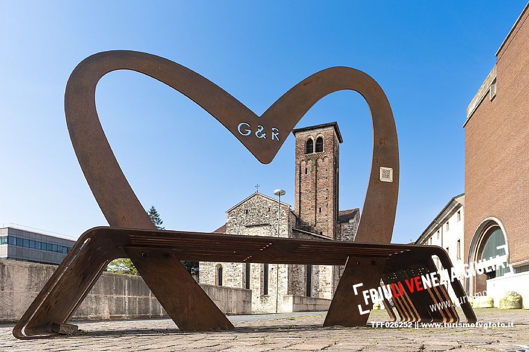 Udine - Romeo & Juliet Bench