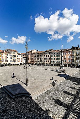 Piazza San Giacomo 