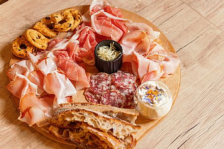 Alimentari Tomadin