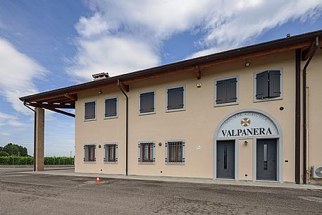 Valpanera