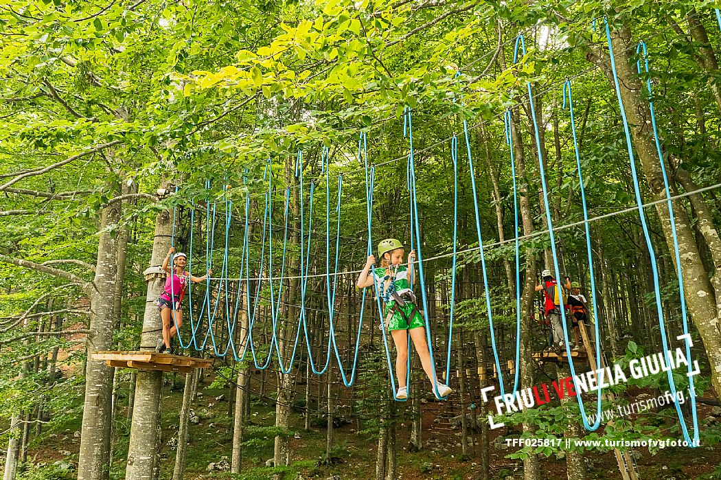 Located in a wonderful beech forest near the tourist resort of Piancavallo, a few hundred meters from the services of the town centre, the Rampy Park offers fun, excitement and the possibility of spending a day outdoors in a safe and stimulating environment. Rampy Park is spread over 50 platforms in 5 different routes differentiated based on difficulty. Everyone from children (over 5 years of age and 1 meter tall) to adults (without age limits) can try it.
