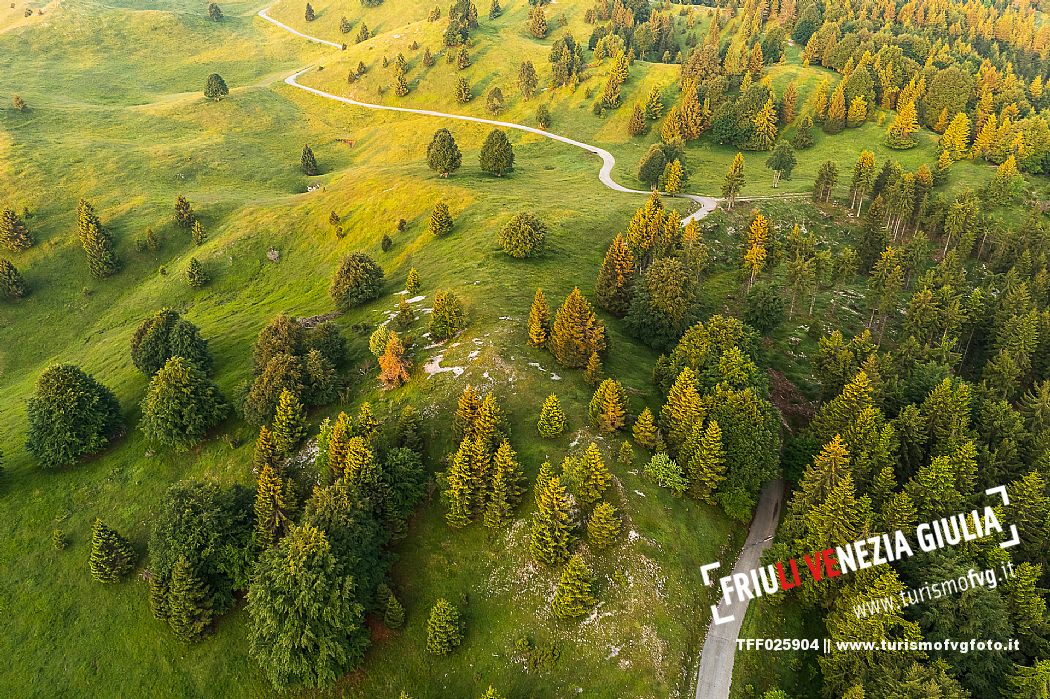 View from above of the Candaglia plateau, Piancavallo