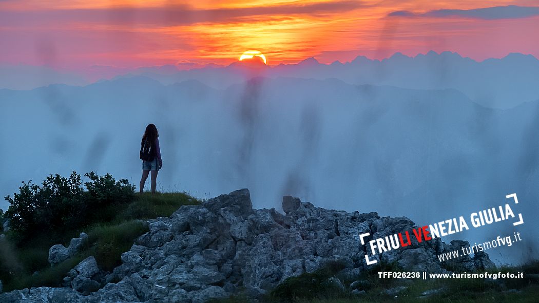 Along the path that leads from the Pellizzo refuge to the top of Mount Matajur, Prealpi Giulie