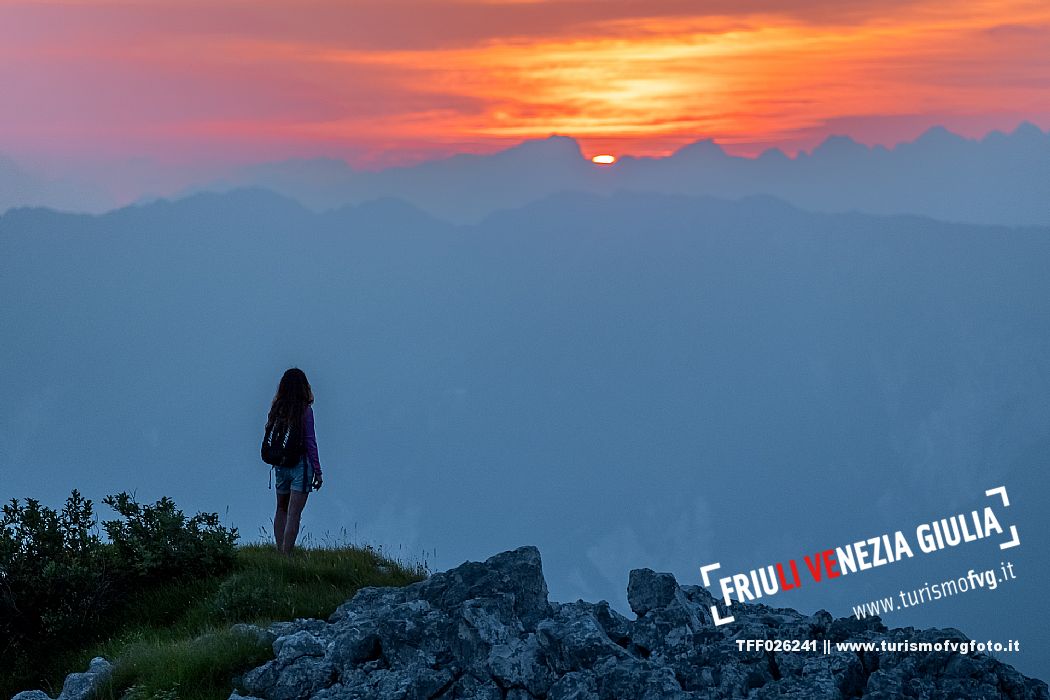 Along the path that leads from the Pellizzo refuge to the top of Mount Matajur, Prealpi Giulie