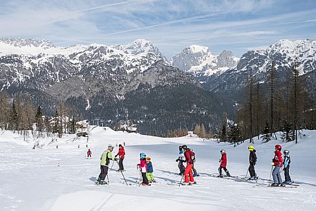 Skiers on Monte Siera