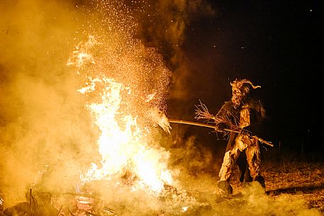 Krampus and St Nicholas, the tradition of 5 December in Tarvisio. Here in Rutte Grande 
