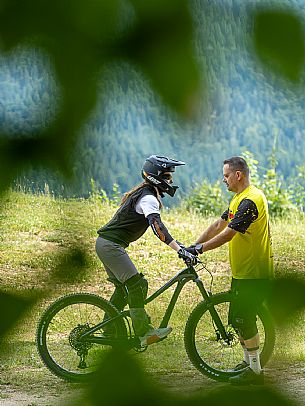 The Angel Bike Park offers a real alternative for those seeking adrenaline and fun, with two routes, Cervo for beginners and Lince, longer, for the more experienced. Tarvisio, Piana dell'Angelo.
