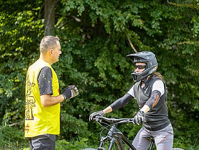 The Angel Bike Park offers a real alternative for those seeking adrenaline and fun, with two routes, Cervo for beginners and Lince, longer, for the more experienced. Tarvisio, Piana dell'Angelo.