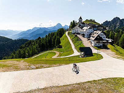 Giro d'Italia bike ride Vabruna - Monte Lussari, Saisera Valley, Tarvisio Giro d'Italia bike ride Vabruna - Monte Lussari, Saisera Valley, Tarvisio