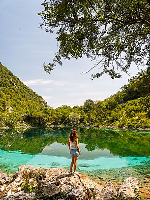 Circular hike from Somp Cornino on Monte Prat to Monte Cuar with views of the Tagliamento river