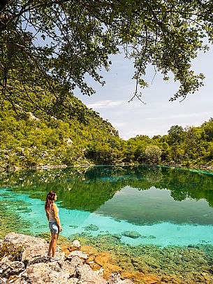 Circular hike from Somp Cornino on Monte Prat to Monte Cuar with views of the Tagliamento river