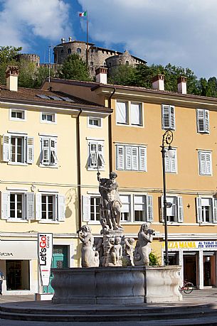 Gorizia, Fontana di Nettuno