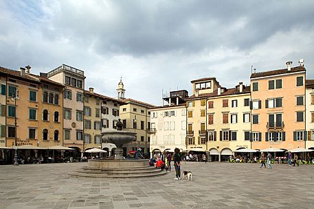 Udine, Piazza San Giacomo