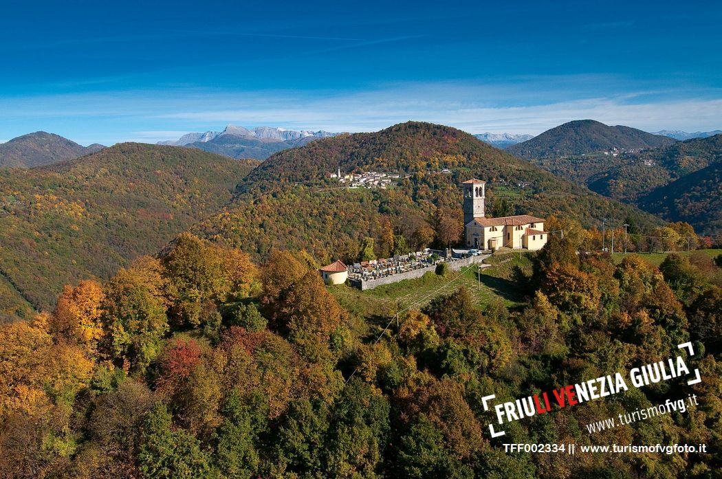 Chiesa di San Paolo, nei pressi di Cernetig (Stregna)