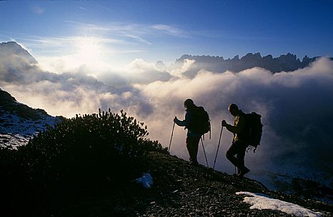 Dolomiti tramonto al passo Lavinal gruppo dei Monfalconi