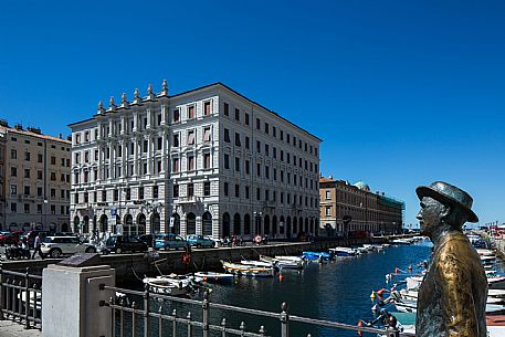 James Joyce's statue  - Canal Grande