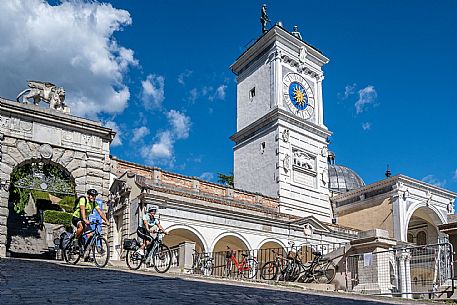 Alpe Adria cycle path - Venzone-Udine-Finanziato dal Fondo europeo di sviluppo regionale e Interreg V-A Italia-Austria 2014-2020 progetto BIKE NAT Alpe Adria cycle path - Venzone-Udine-Finanziato dal Fondo europeo di sviluppo regionale e Interreg V-A Italia-Austria 2014-2020 progetto BIKE NAT