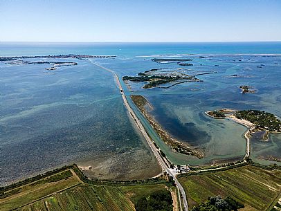 Alpe Adria cycle path - Udine-Grado-Finanziato dal Fondo europeo di sviluppo regionale e Interreg V-A Italia-Austria 2014-2020 progetto BIKE NAT