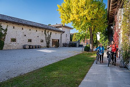 Alpe Adria cycle path - Udine-Grado-Finanziato dal Fondo europeo di sviluppo regionale e Interreg V-A Italia-Austria 2014-2020 progetto BIKE NAT