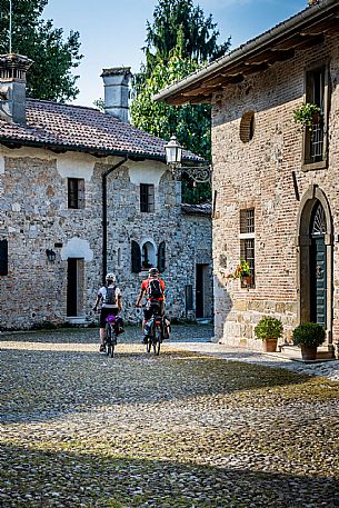 Alpe Adria cycle path - Udine-Grado-Finanziato dal Fondo europeo di sviluppo regionale e Interreg V-A Italia-Austria 2014-2020 progetto BIKE NAT