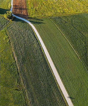 Alpe Adria cycle path - Udine-Cividale-Finanziato dal Fondo europeo di sviluppo regionale e Interreg V-A Italia-Austria 2014-2020 progetto BIKE NAT Alpe Adria cycle path - Udine-Cividale-Finanziato dal Fondo europeo di sviluppo regionale e Interreg V-A Italia-Austria 2014-2020 progetto BIKE NAT
