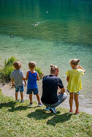 Lago di Cavazzo o dei Tre Comuni