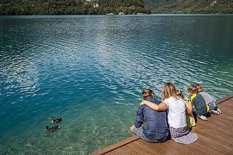 Lago di Cavazzo o dei Tre Comuni