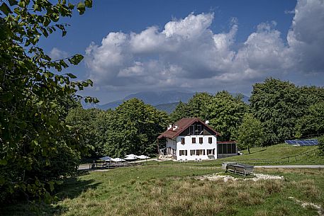 Rifugio Valinis