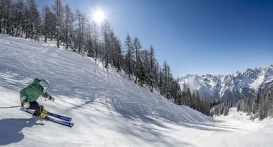 Skiing on the Varmost