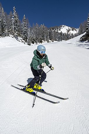Skiing on the Varmost
