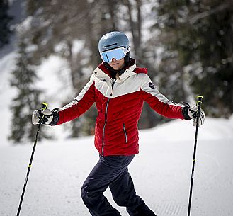 Skiing on the Varmost