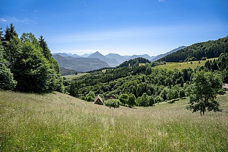 Panoramic view towards Val Tagliamento from the Conca di Pani ring - Carnia Panoramic view towards Val Tagliamento from the Conca di Pani ring - Carnia