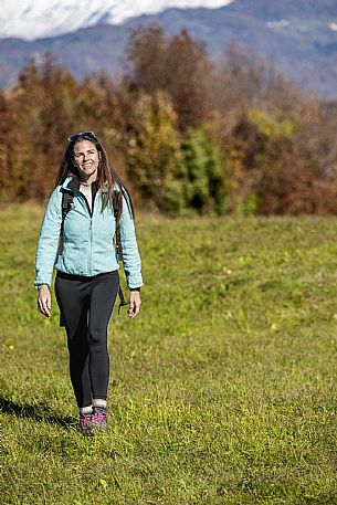 Tribil Meadows in Autumn
Walking along the path and admiring the view towards the Judrio valley.