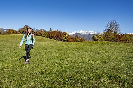 Tribil Meadows in Autumn
Walking along the path and admiring the view towards the Judrio valley.