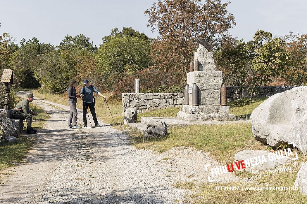 WOP, Slovenia, Nova Gorica, CERJE, Borojevi Memorial,  Schirra/Giraldi