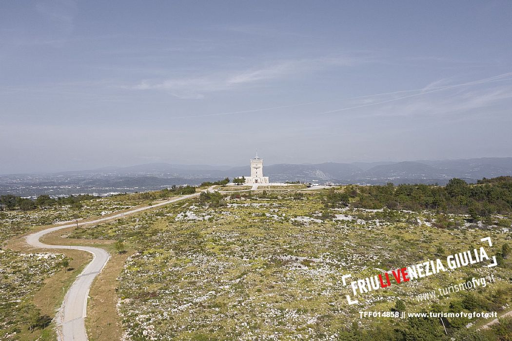 WOP,Slovenia, Nova Gorica, CERJE, The Cerje Monument of Peace,  Schirra/Giraldi