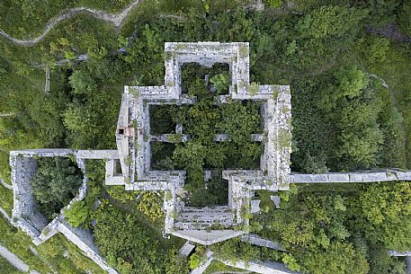 WOP,Slovenia, Bovec, FORTIFICATION PREDEL,© Schirra/Giraldi