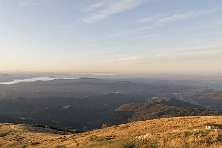 WOP,Italia, Savogna, MOUNT MATAJUR,In the distance, the Adriatic Sea and Punta Sdobba,© Schirra/Giraldi