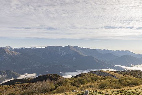 WOP,Italia, Savogna, MOUNT MATAJUR,The Mount Krn and the SoÄa Valley,On the left the saddle of Zaprikraj,© Schirra/Giraldi