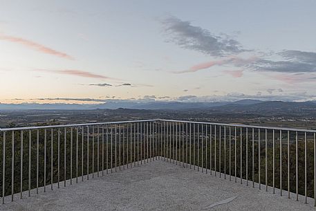 WOP,Italia, Sagrado, MOUNT SAN MICHELE MUSEUM,© Schirra/Giraldi, Panoramic terrace,On the right in the background  the ,Mount Matajur,© Schirra/Giraldi