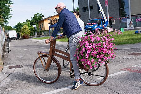 Start Tappa Giro d'Italia Fiume Veneto 2025