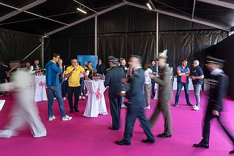 Start Tappa Giro d'Italia Fiume Veneto 2025