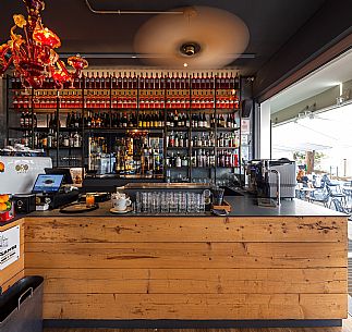 Il Prosciuttaio Piccolo Bar