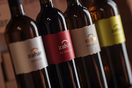 Zahar wines