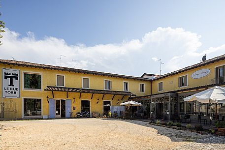 Le Due Torri wines
