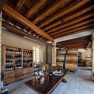 Le Due Torri wines