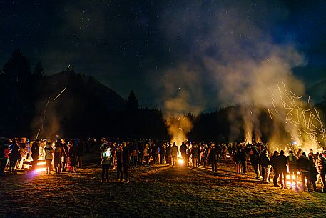 Krampus and St Nicholas, the tradition of 5 December in Tarvisio. Here in Rutte Grande 