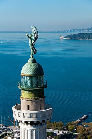 Faro della Vittoria